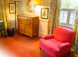 The Chardonnay Room - Sitting Area